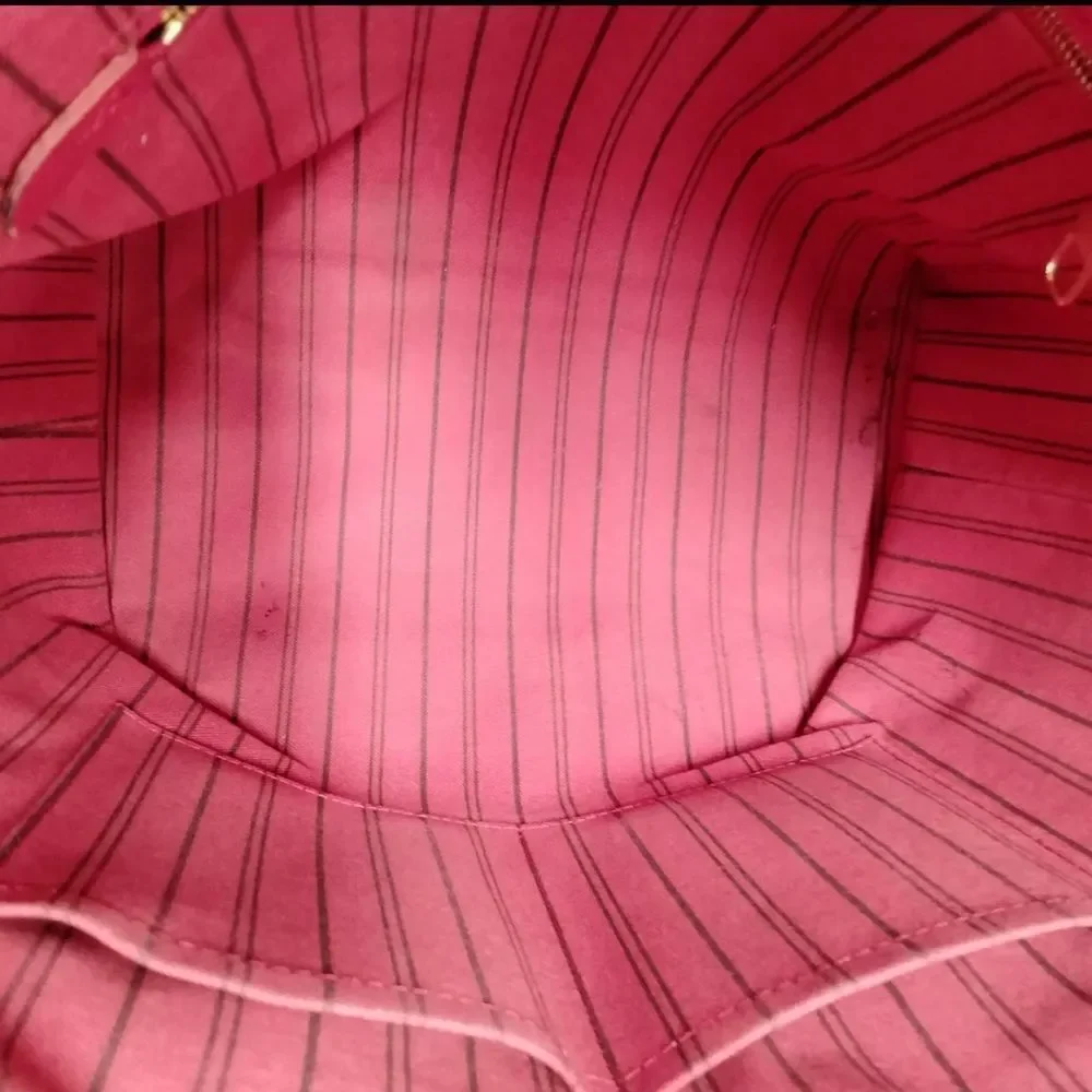 Auth Louis Vuitton Cherry Red Empreinte Monogram Leather PM Bagatelle Hobo Bag - Picture 15 of 15
